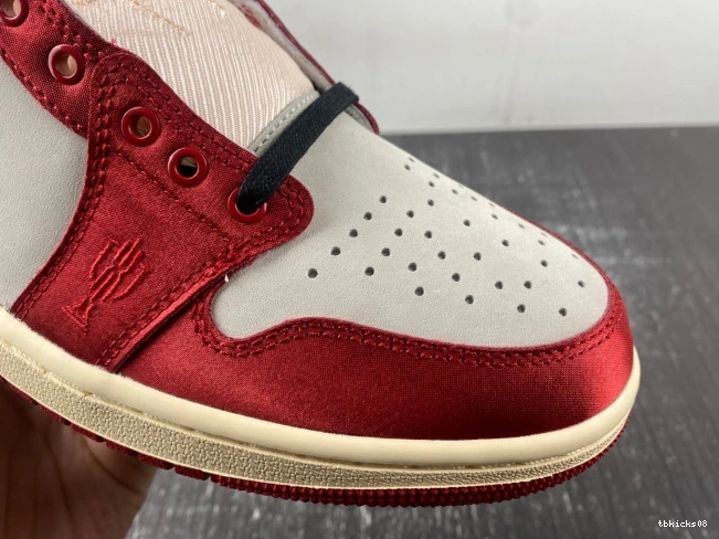 Reps TBkick x OG Low Air 1 FN0432-100 Trophy Room Away Jordan 0722